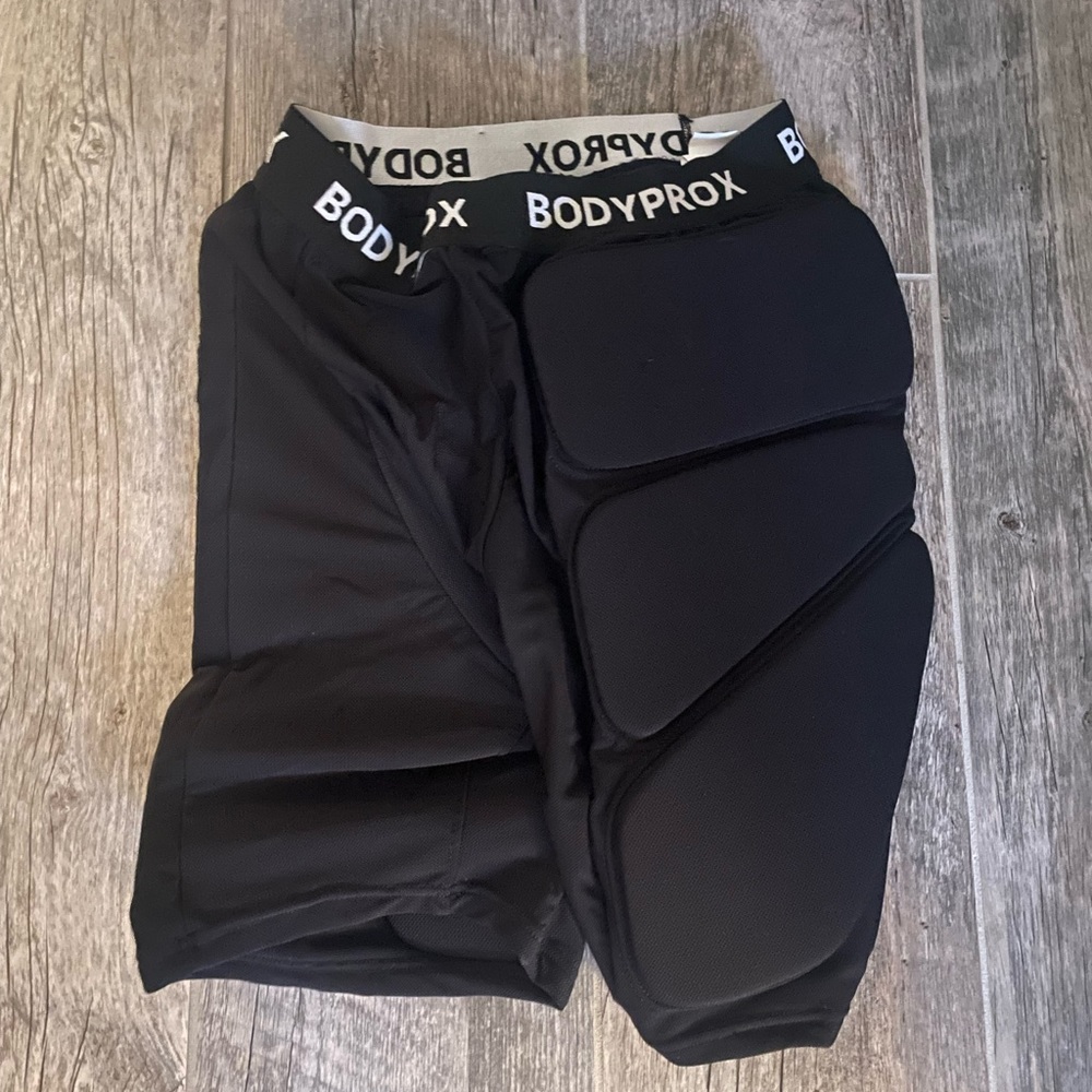 Bodyprox padded shorts
